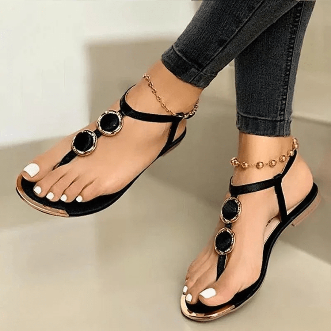 Leslie - Sandals - Leisure - Seasoncollection- Great for Casual Days