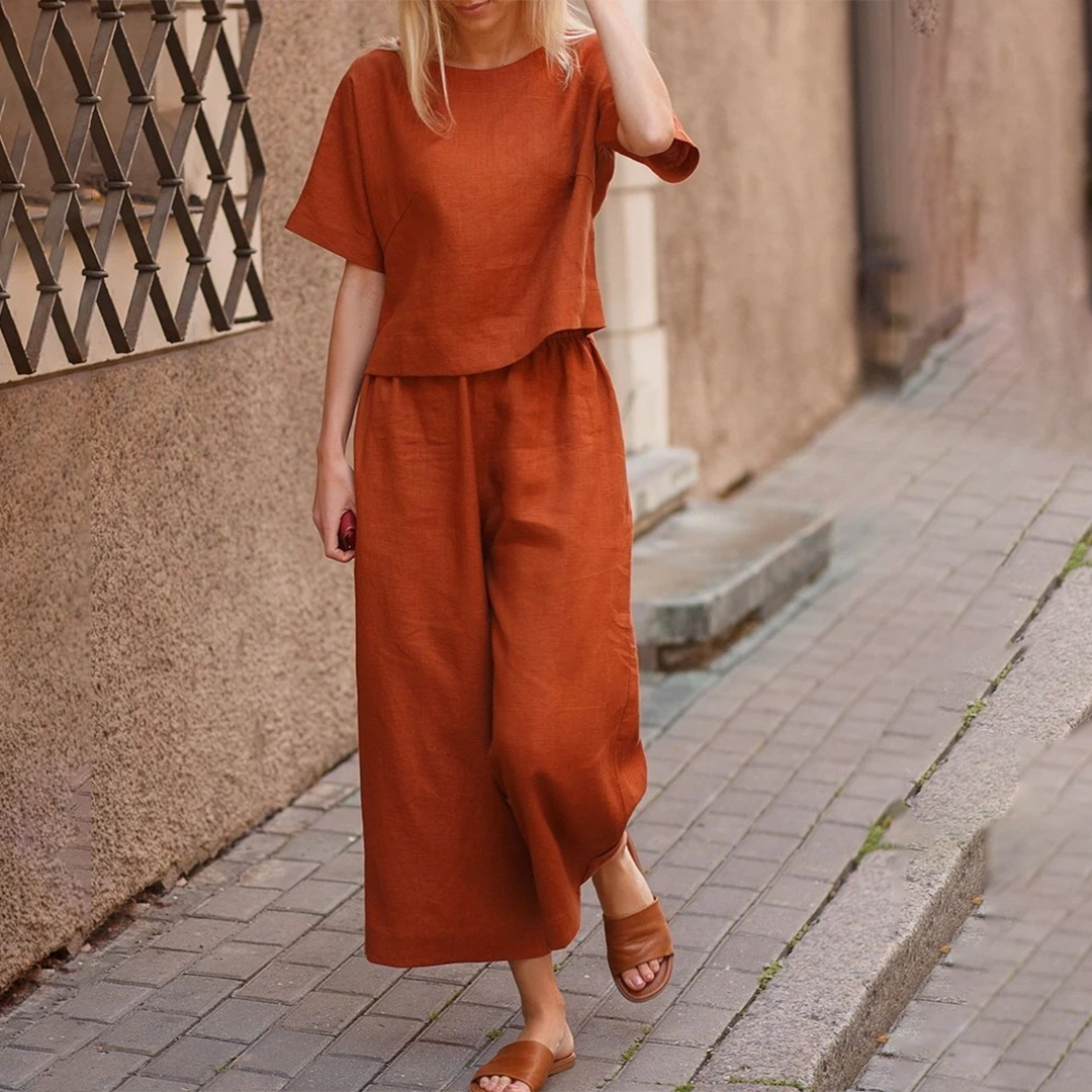 Giselle - Outfit Set - Casual - Lightweight Modern Style - Great for Casual Days