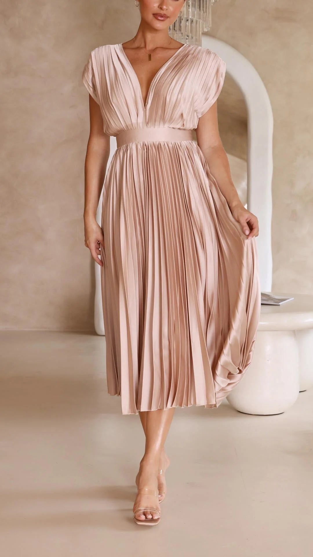 Raelynn - Casual V-Neck Maxi Dress for Women